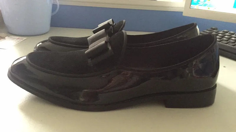 Qianruiti Claasic Bowknot Men Dress Shoes Handmade Patent Men's Banquet Loafers White Slip-on Belgian Style Business Shoe