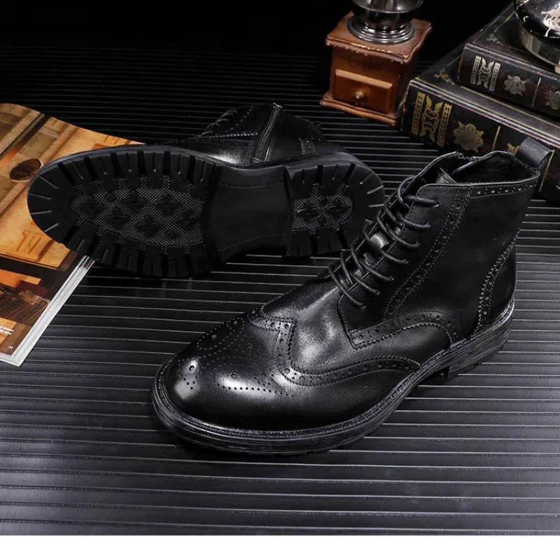 Winter New Leather Short Boots Motorcycle Boots Men's High-top Lace-up Boots Brock Carved British Retro Shoes