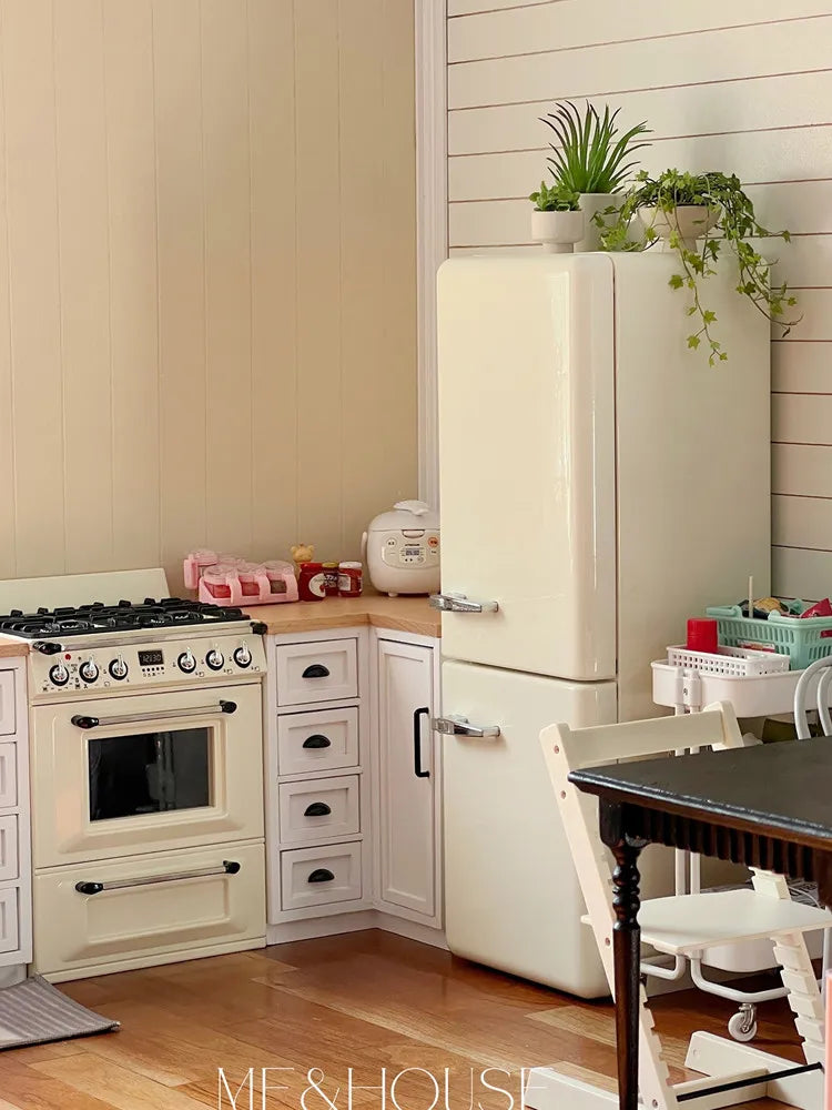 1/6 Doll House Model Furniture Accessories Metal Refrigerator With Light Kitchen Appliances Bjd Ob11 Gsc Blyth Lol Miniatures