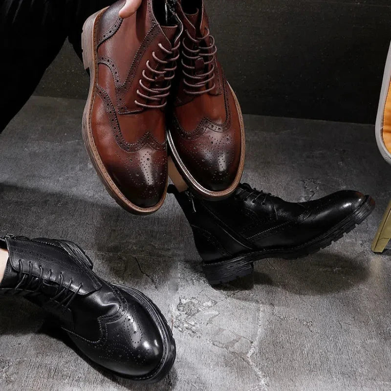 Winter New Leather Short Boots Motorcycle Boots Men's High-top Lace-up Boots Brock Carved British Retro Shoes