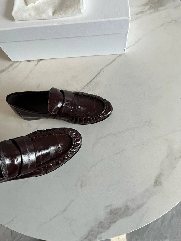 Jenny&Dave Fashionable Leather Retro Crocodile Leather Loafers Shoes Women Nordic Minimalist And Casual Flat Shoes