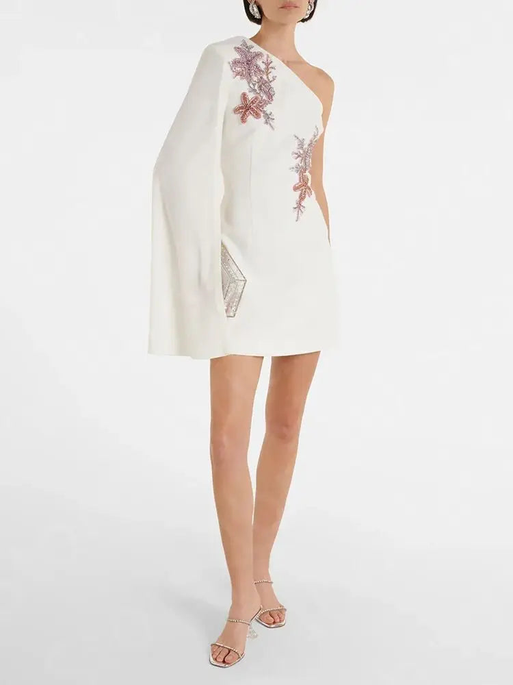 Charming Latest Prom Gowns 2024 One Shoulder Prom Party Dresses Mini Length Wedding Guest Gowns Beading Homecoming Gowns Short